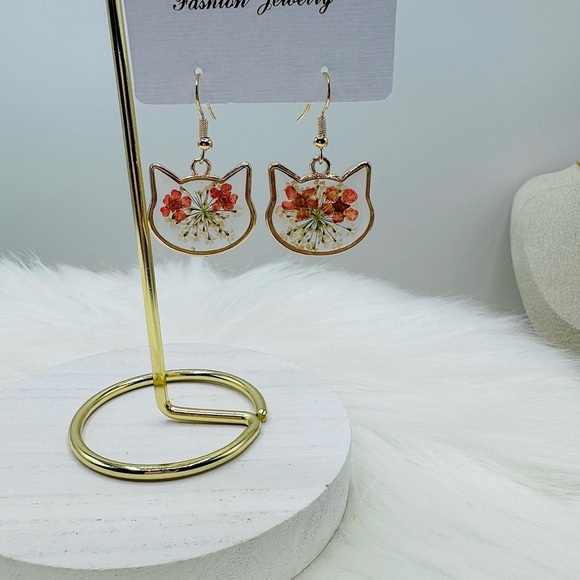 Floral Cat Shaped Glass Dangle Earrings - Picture 3 of 4